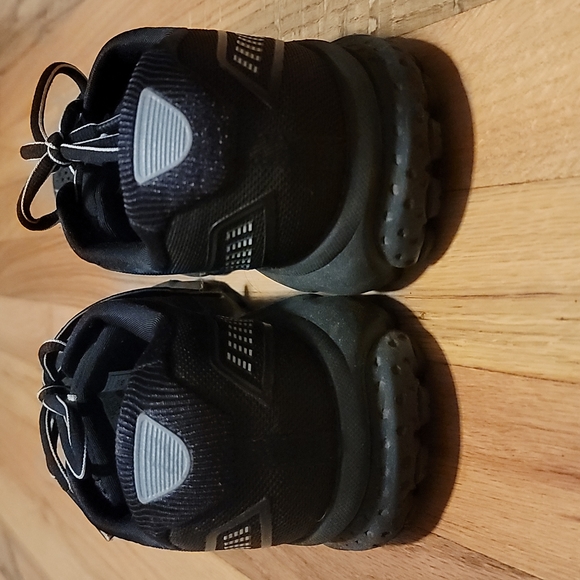 Brooks Ghost 12 GTX - Picture 3 of 6